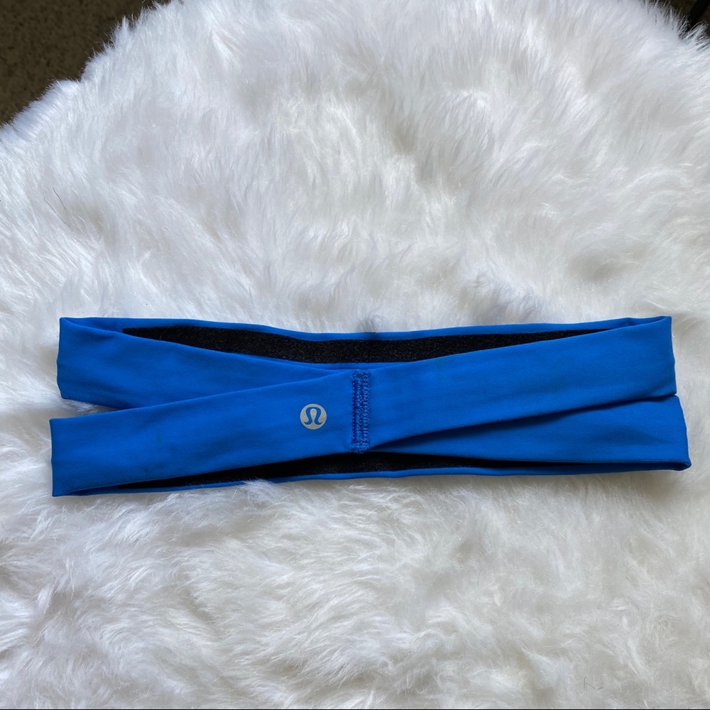 Blue Lululemon headband